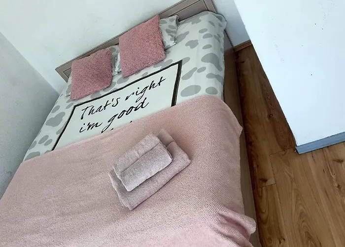 27 Kawalerka Διαμέρισμα